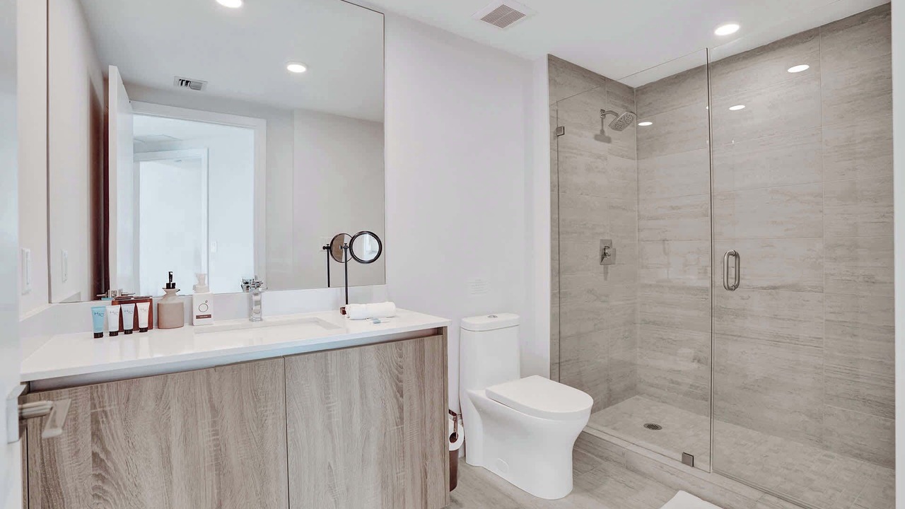Photo of Bathroom in Northeast Miami