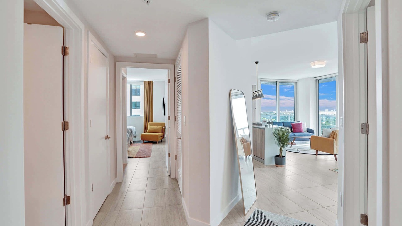 Photo of Livingroom in Northeast Miami