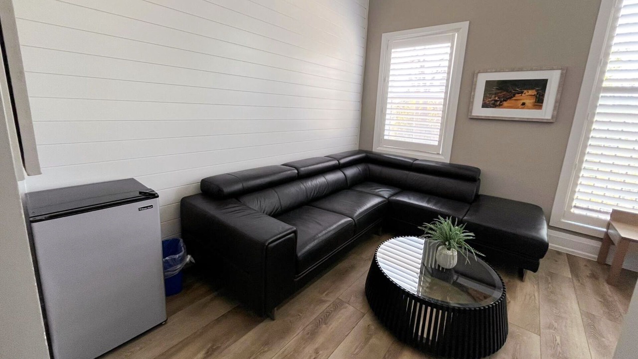 Photo of Livingroom in Grand Bend