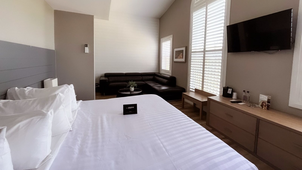 Photo of Bedroom in Grand Bend