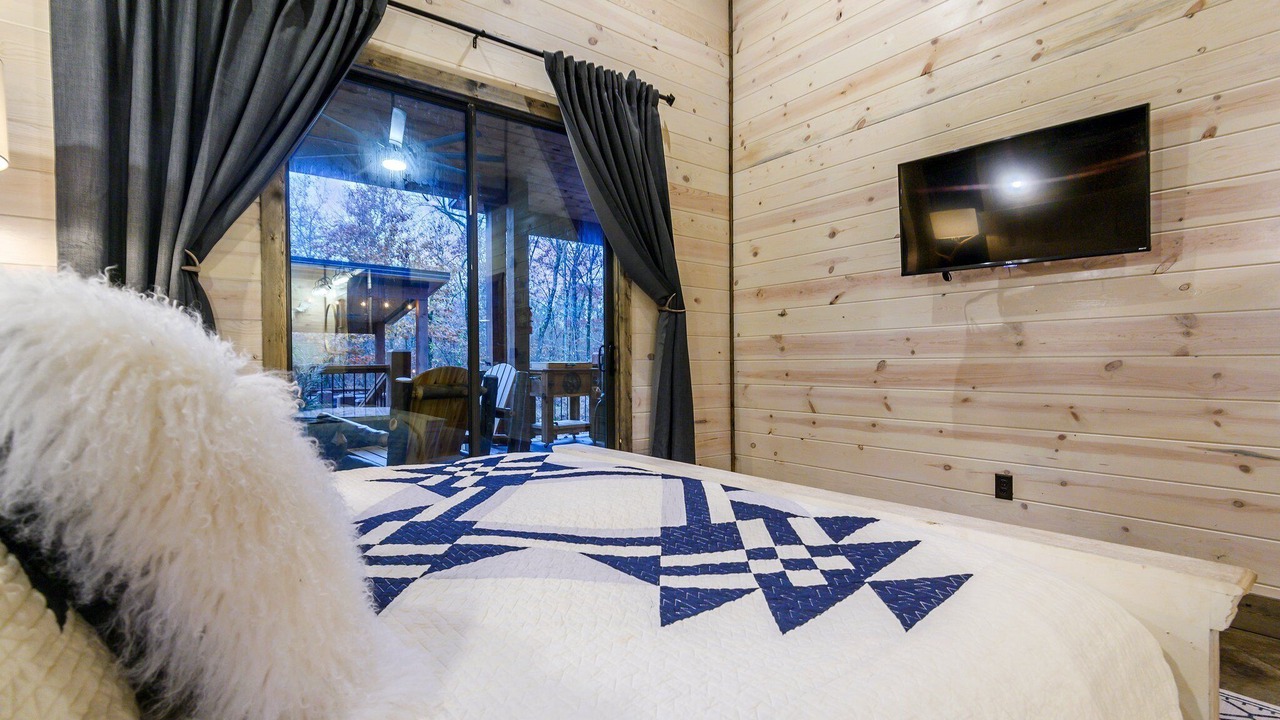 Photo of Bedroom in Pickens