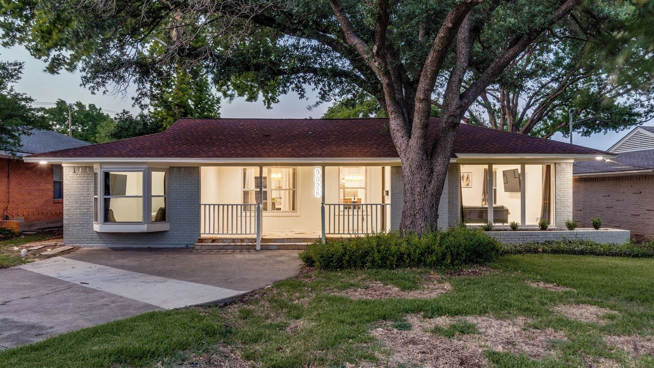 Photo of Outdoor in Lake Highlands