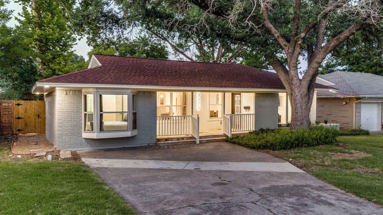 Photo of Outdoor in Lake Highlands