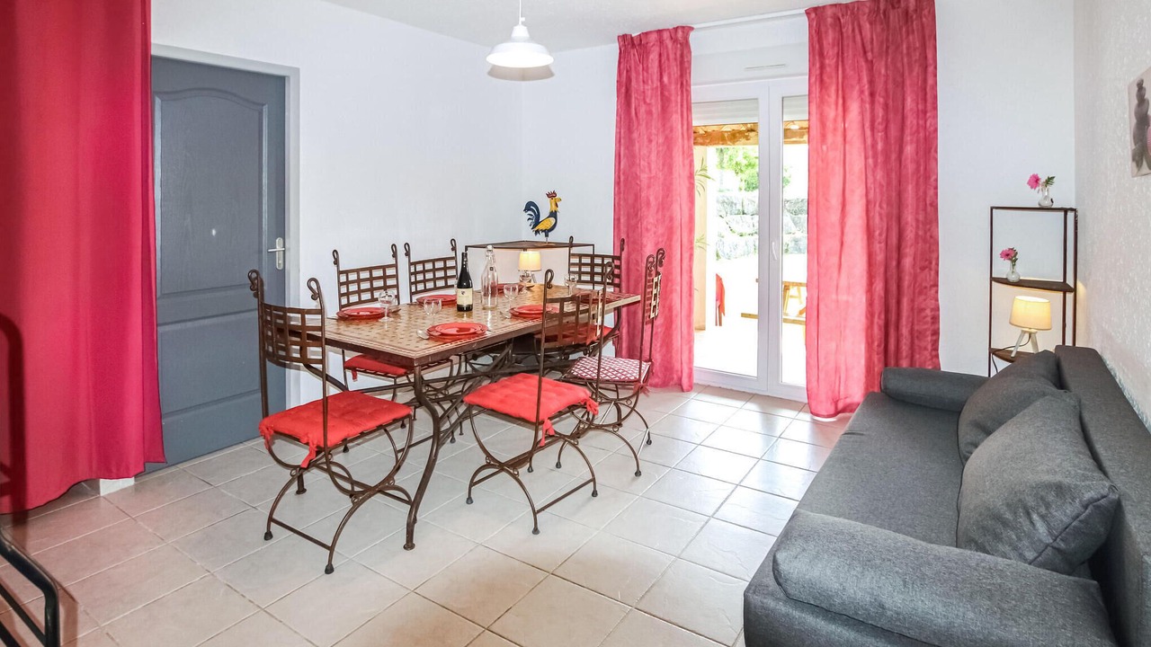 Photo of Bedroom in Grospierres