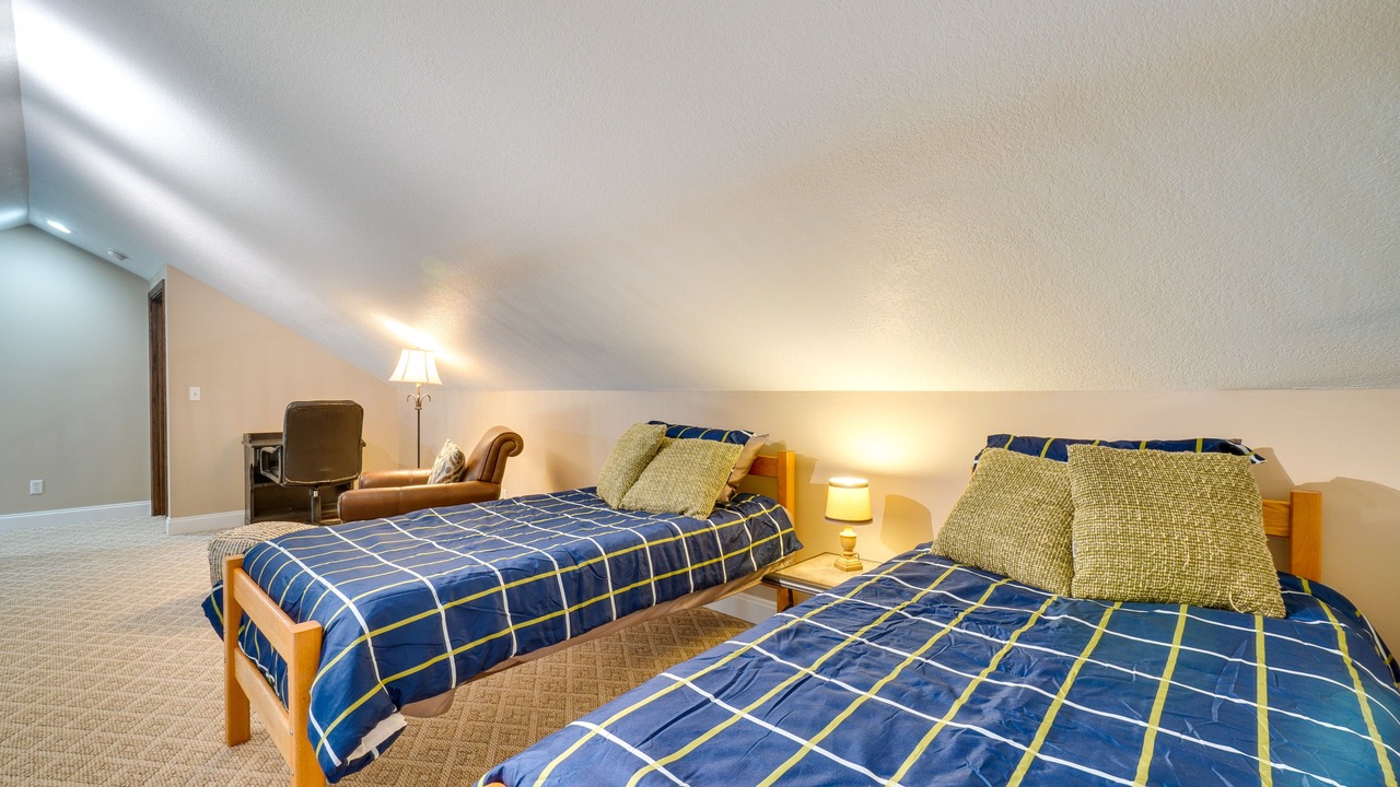 Photo of Bedroom in Byrdstown