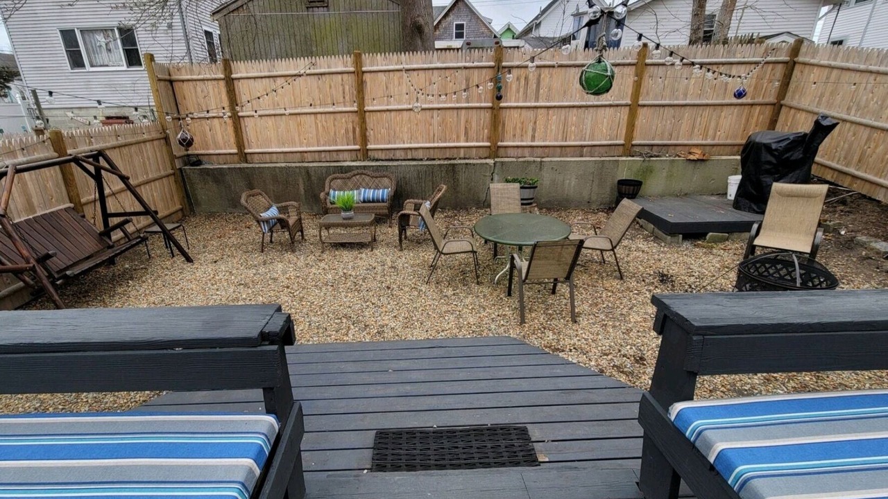 Photo of Others in Onset