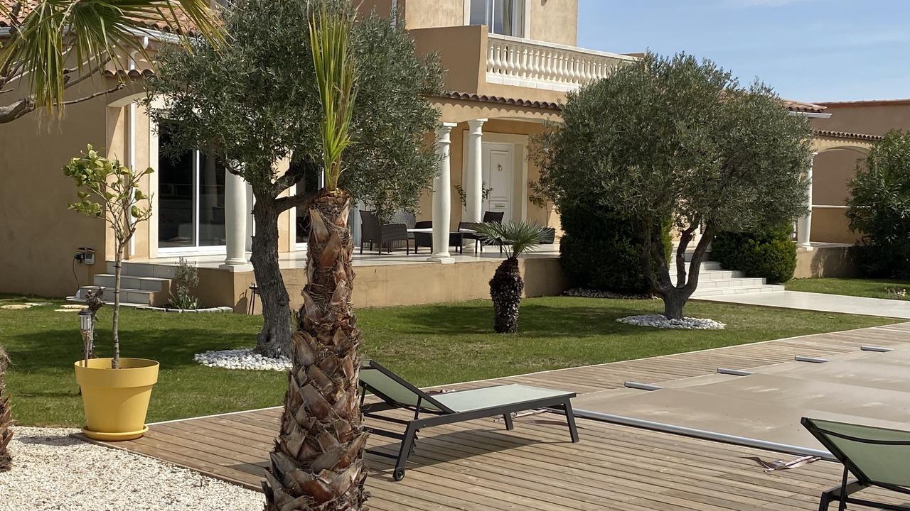 Photo of Patio Balcony in Rieux-Minervois