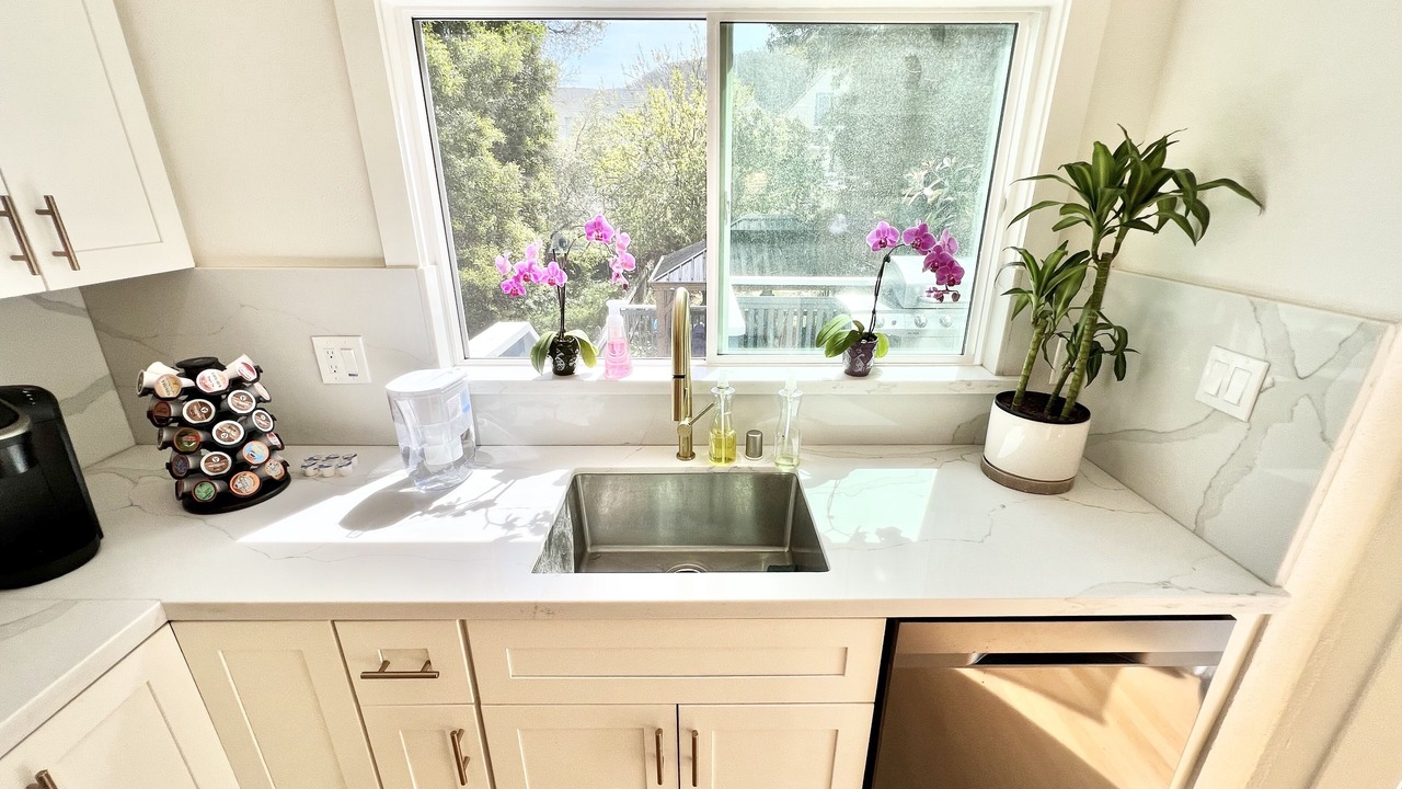 Photo of Others in Inner Sunset