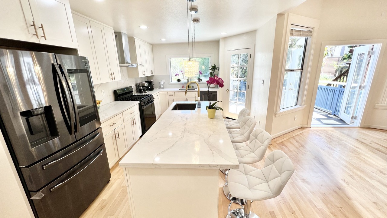 Photo of Others in Inner Sunset