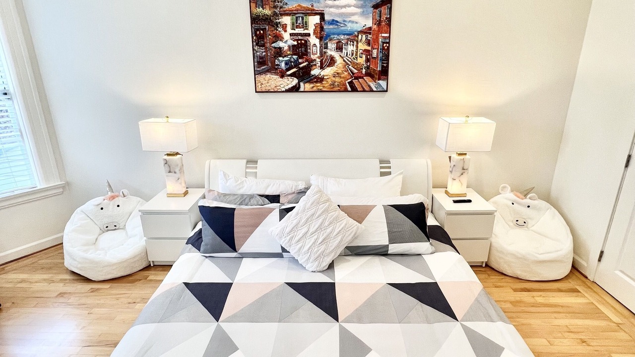 Photo of Others in Inner Sunset