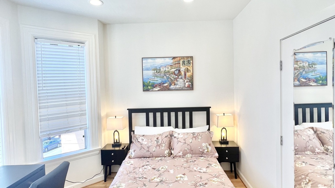 Photo of Others in Inner Sunset