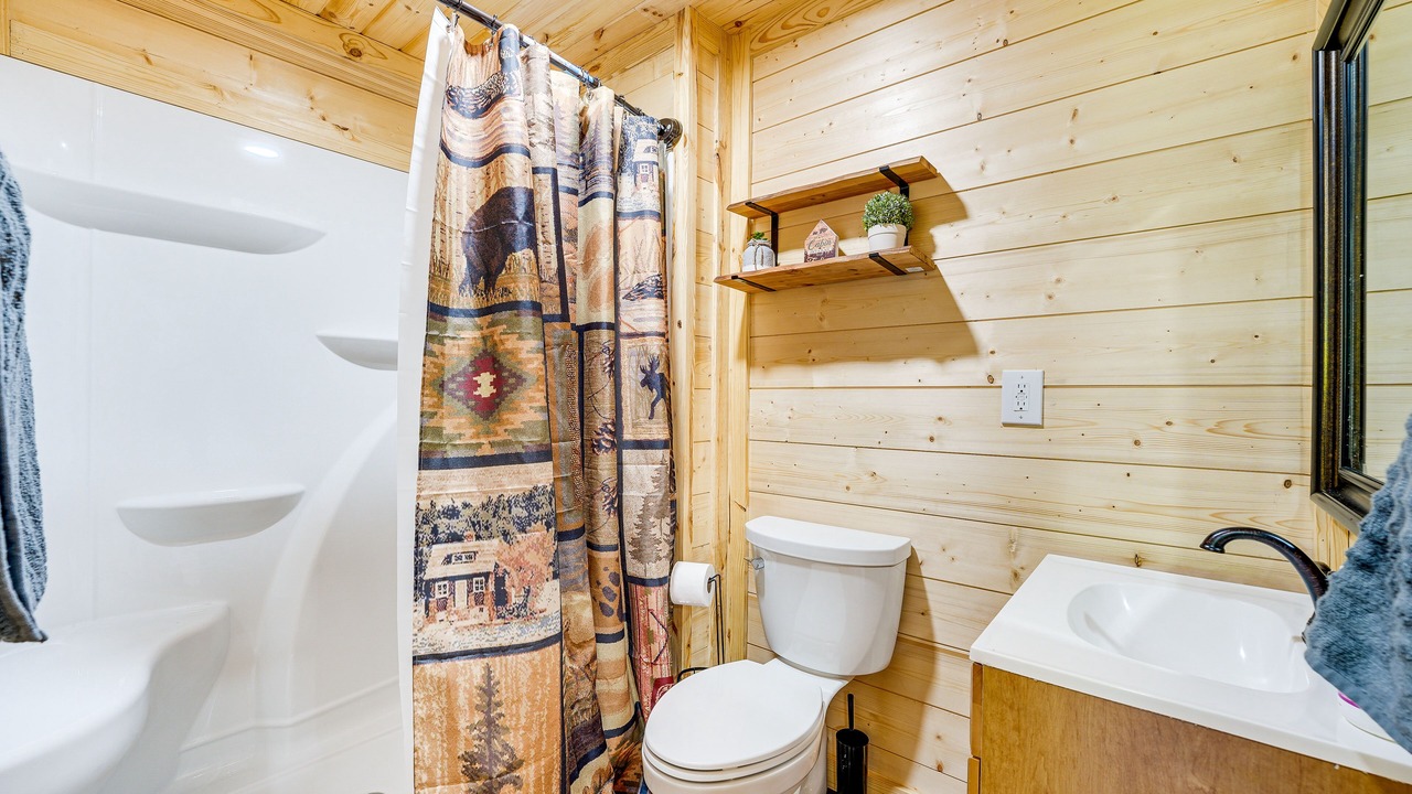 Photo of Bathroom in Eagle Rock