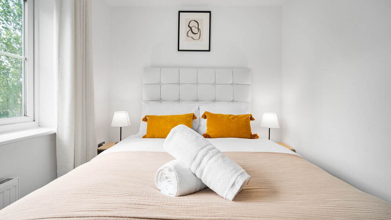 Photo of Bedroom in Oldbury