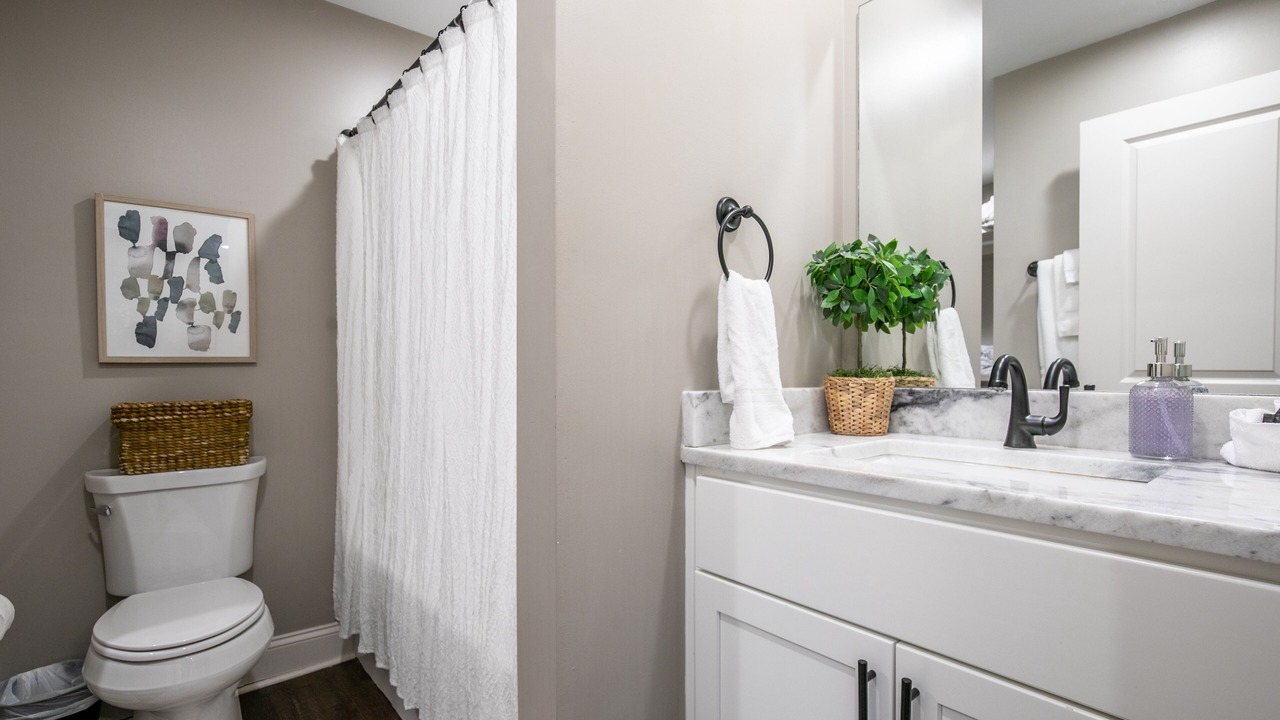 Photo of Bathroom in Oxford
