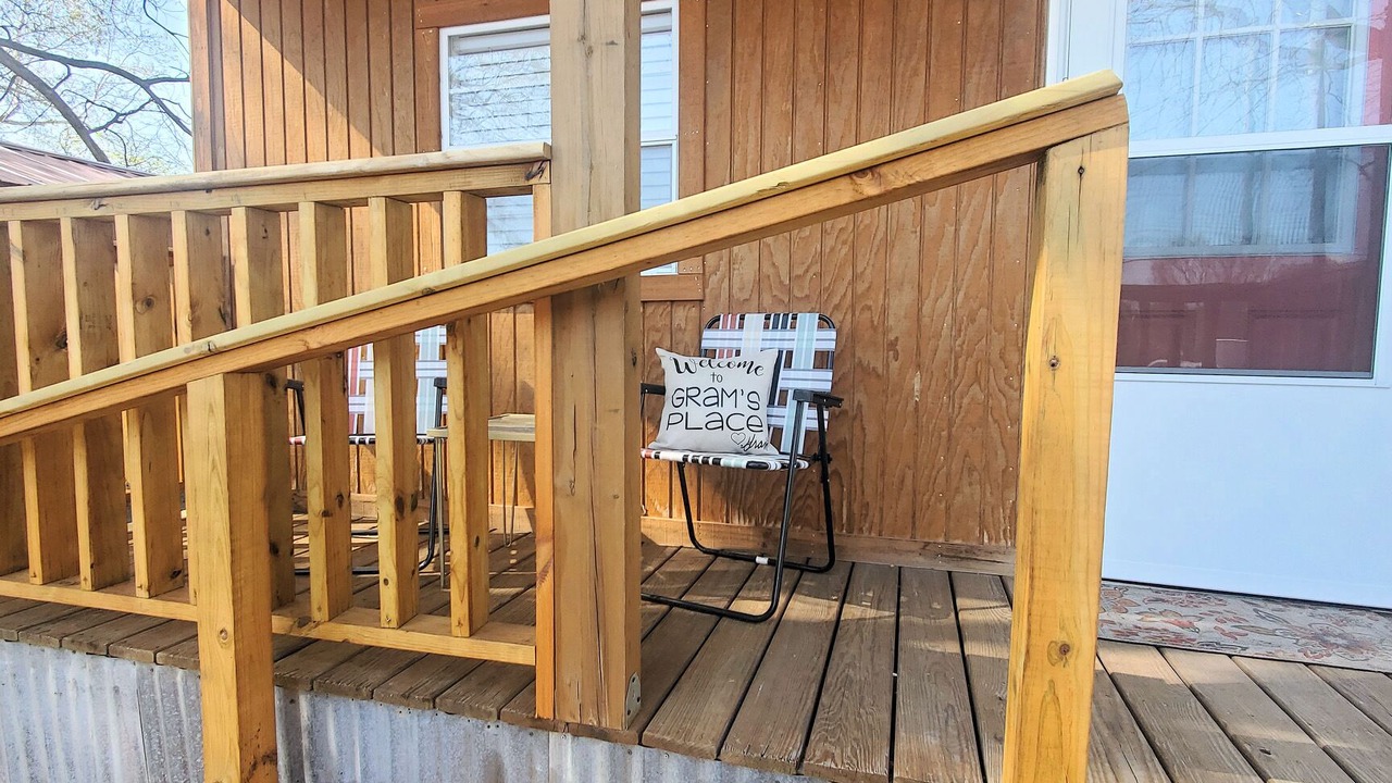 Photo of Patio Balcony in Maud