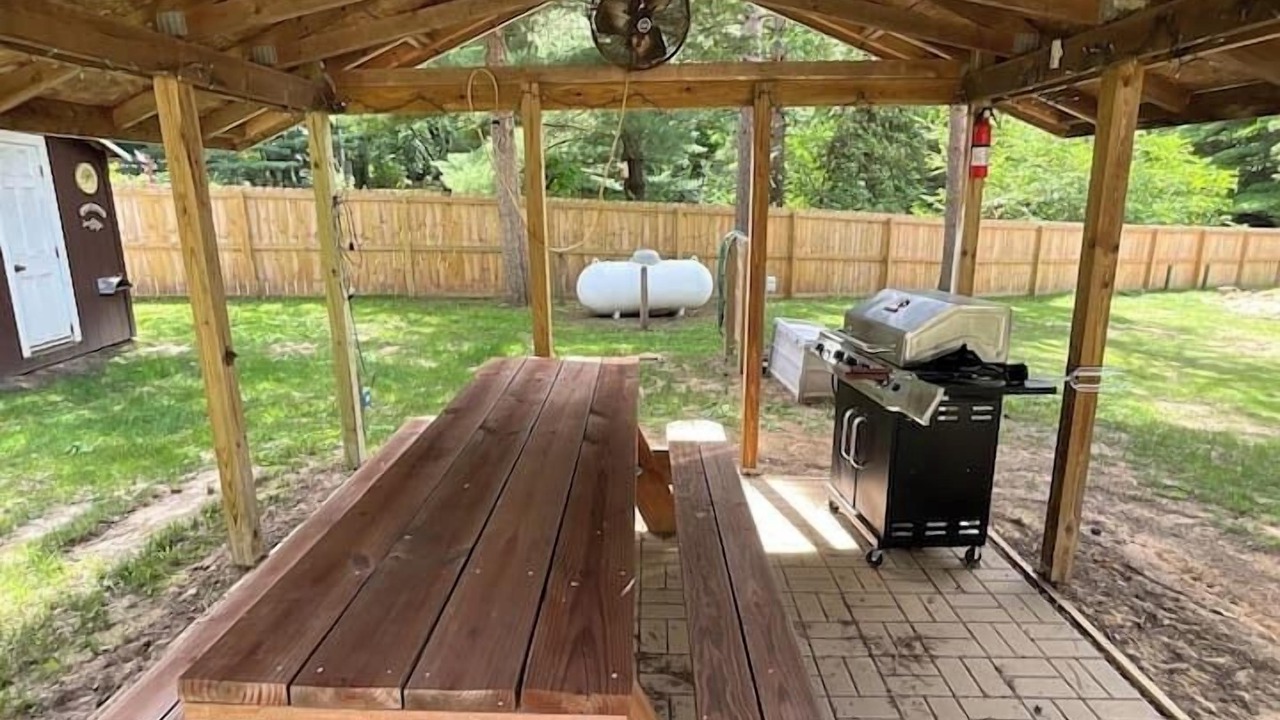 Photo of Others in Briggsville