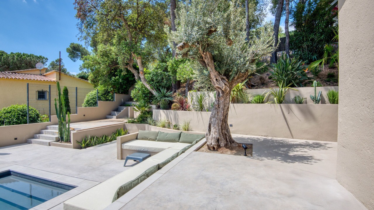 Photo of Outdoor in Pals