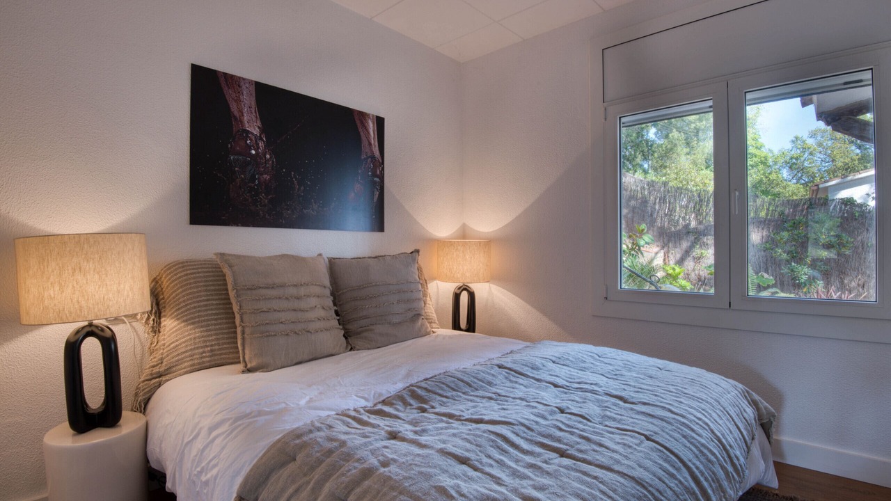 Photo of Bedroom in Pals