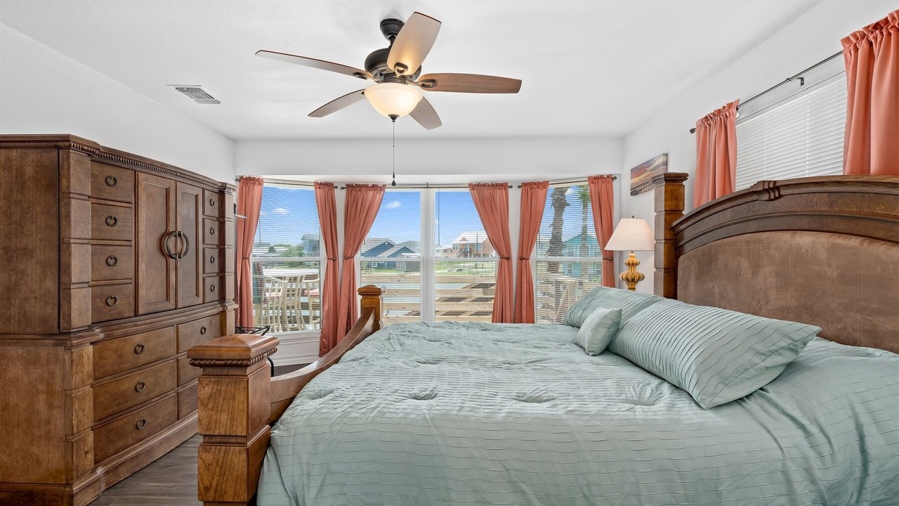 Photo of Bedroom in Rockport