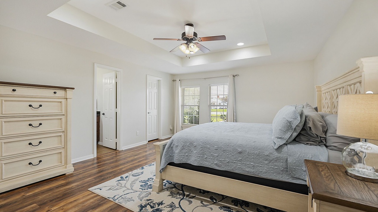 Photo of Bedroom in College Hills Estates