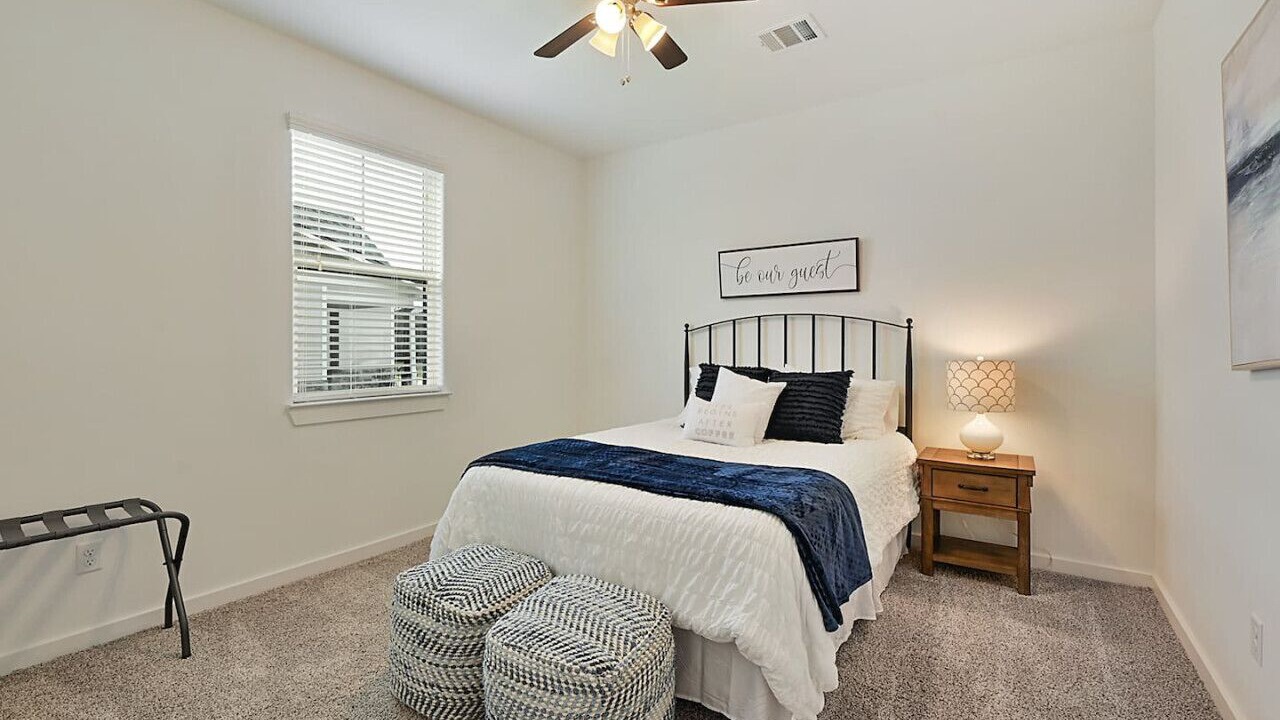 Photo of Bedroom in College Station