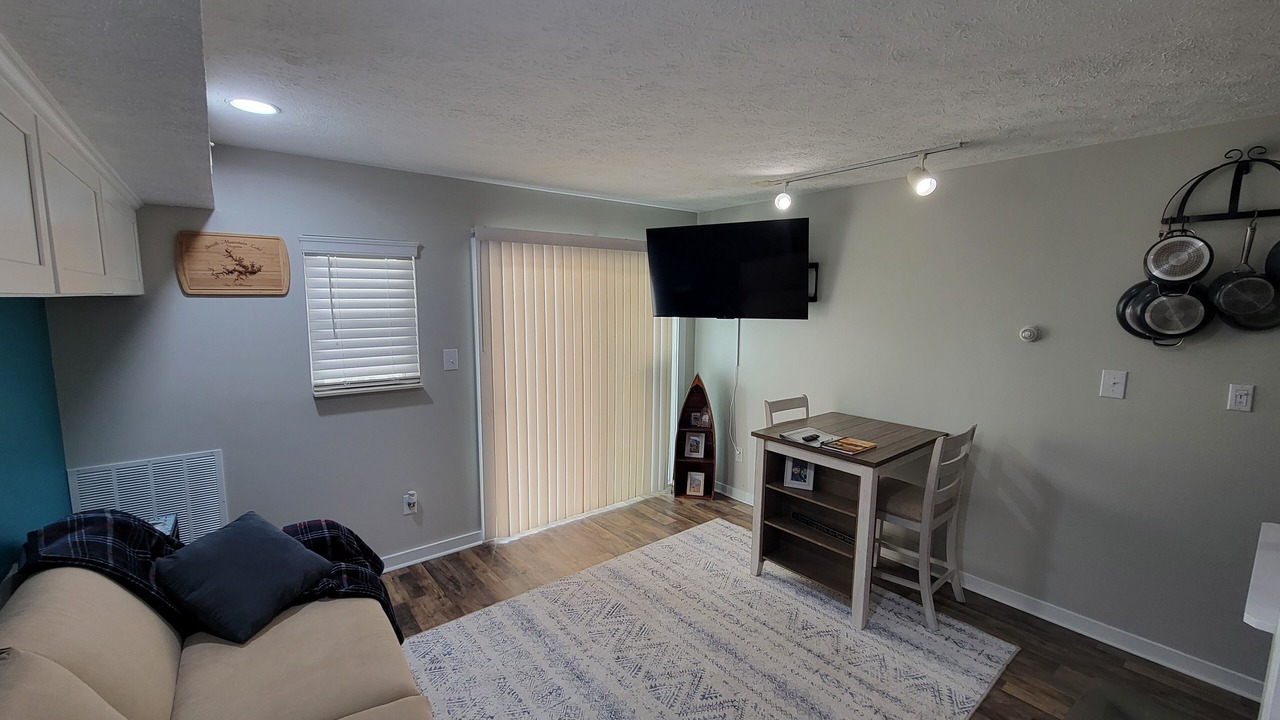 Photo of Livingroom in North Shore