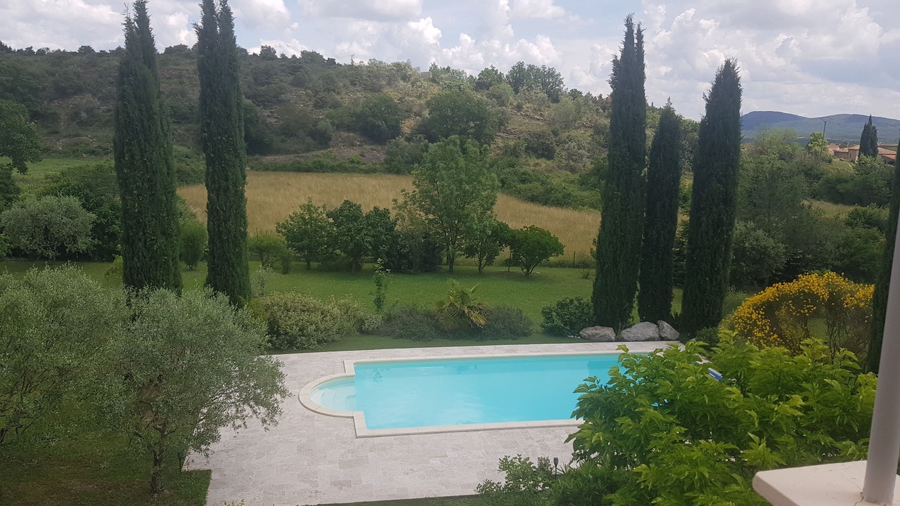 Photo of Outdoor in Courry