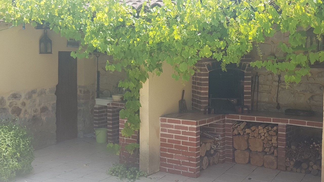 Photo of Outdoor in Courry