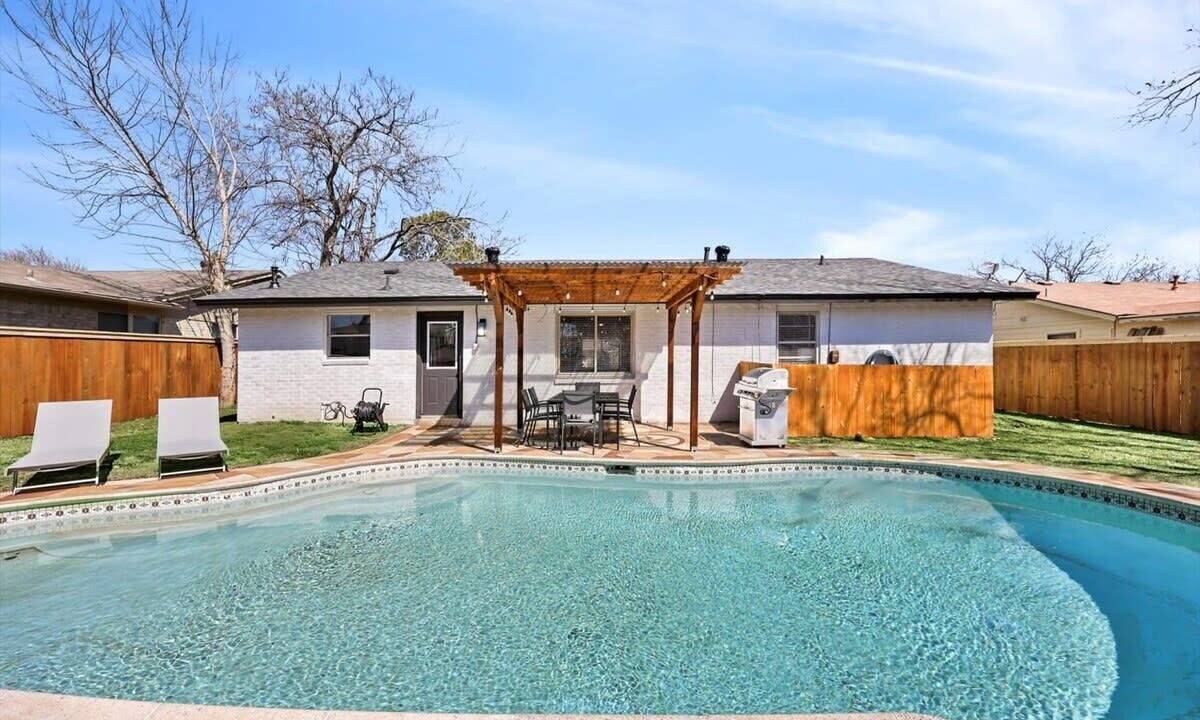 Photo of Outdoor in North Richland Hills