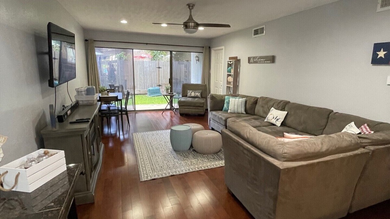 Photo of Livingroom in Walden on Lake Conroe