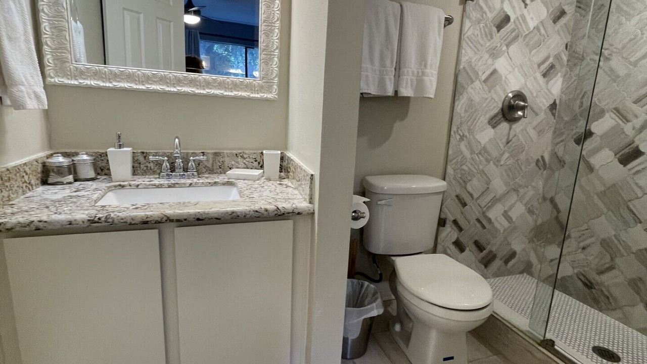 Photo of Bathroom in Walden on Lake Conroe
