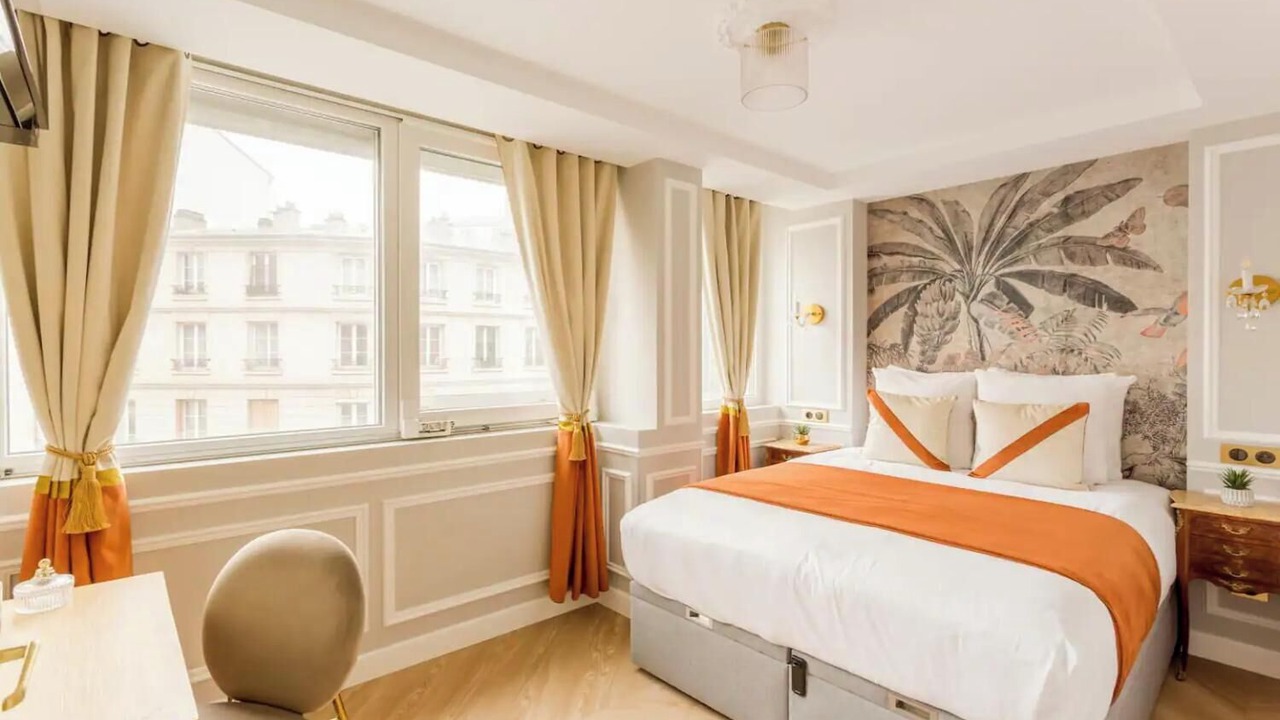 Photo of Bedroom in Grenelle