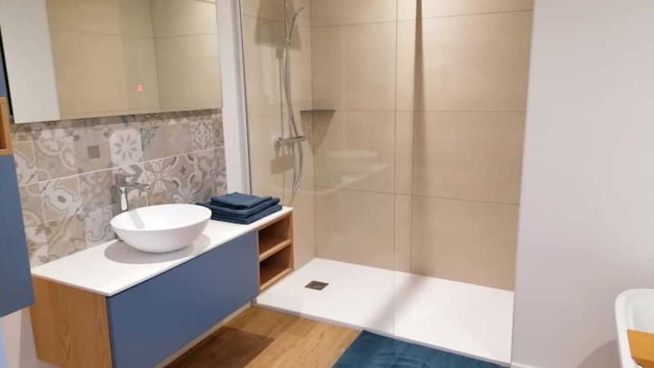 Photo of Bathroom in Saint-Martin-Boulogne