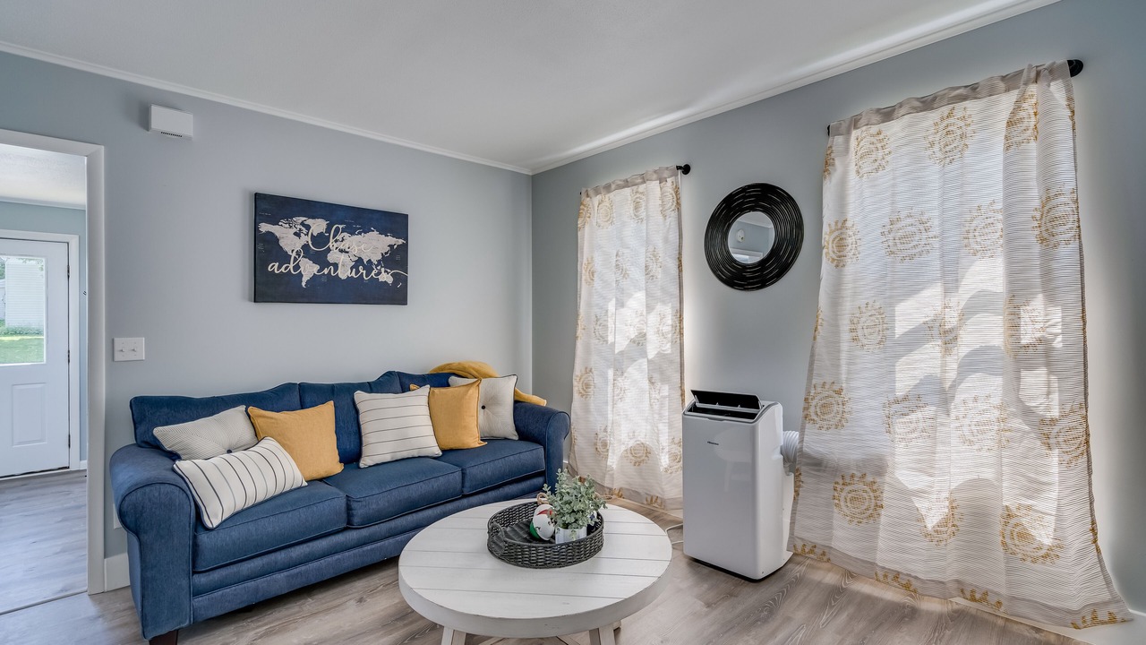 Photo of Livingroom in Clayton