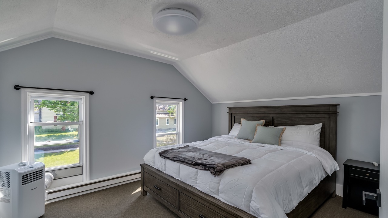 Photo of Bedroom in Clayton
