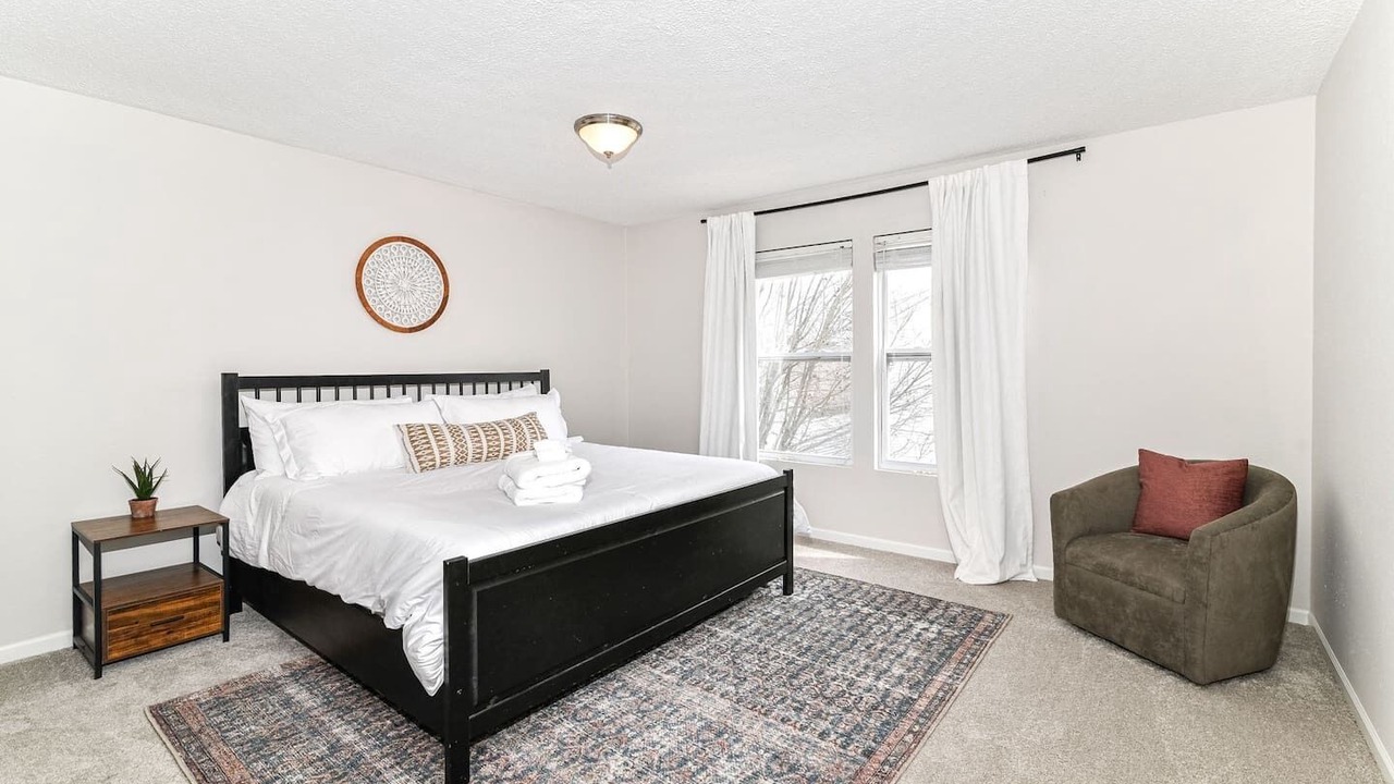 Photo of Bedroom in Noblesville