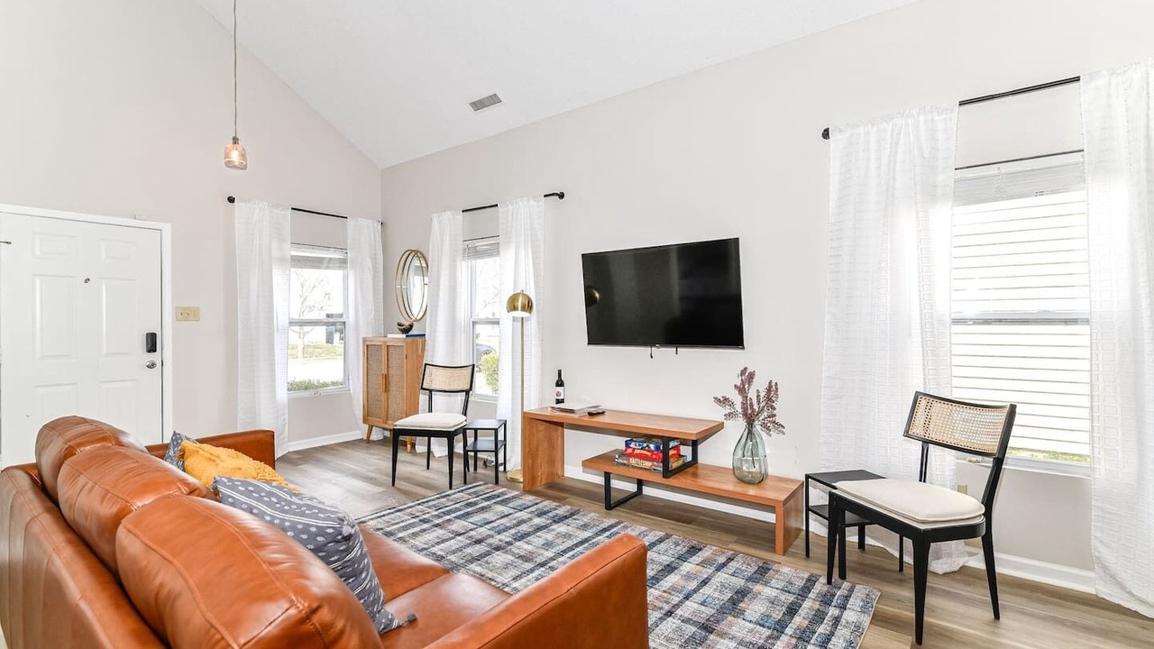 Photo of Livingroom in Noblesville