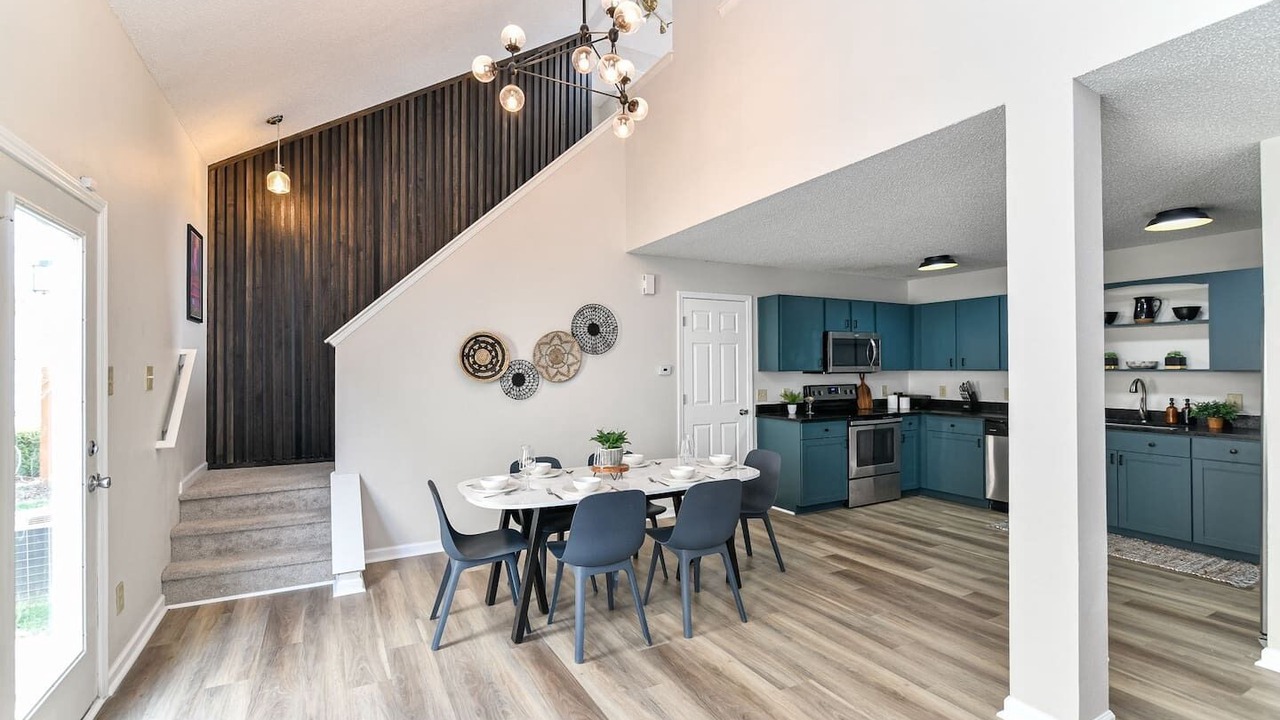 Photo of Others in Noblesville