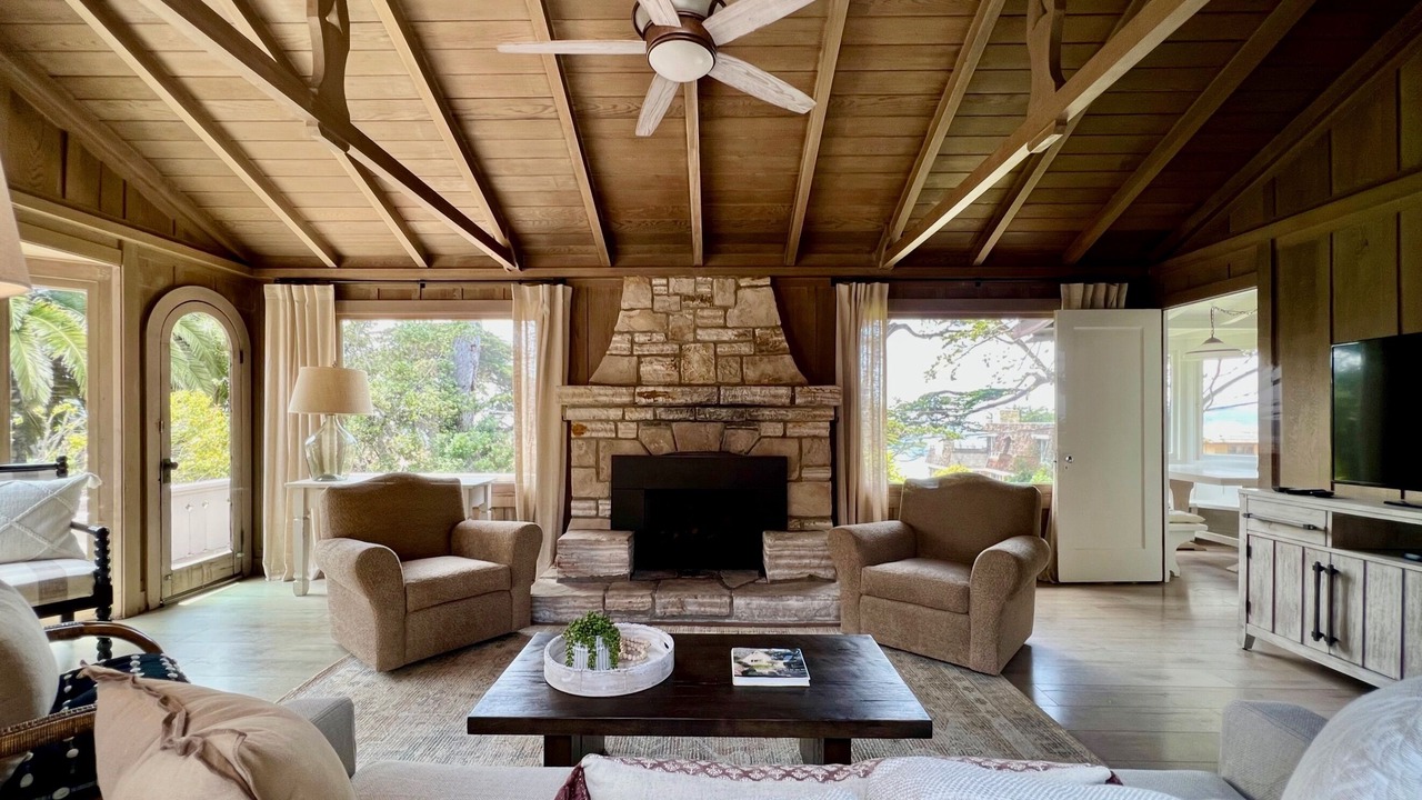 Photo of Livingroom in Golden Rectangle