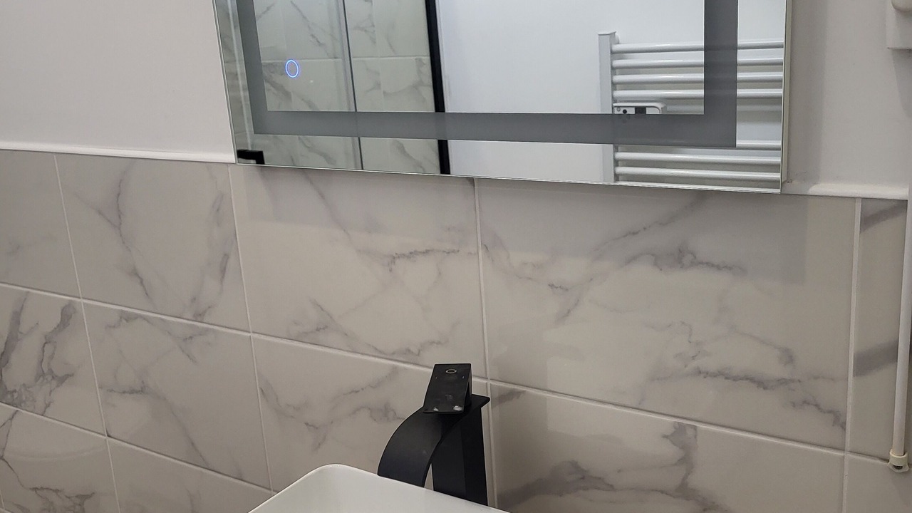 Photo of Bathroom in Carla-de-Roquefort