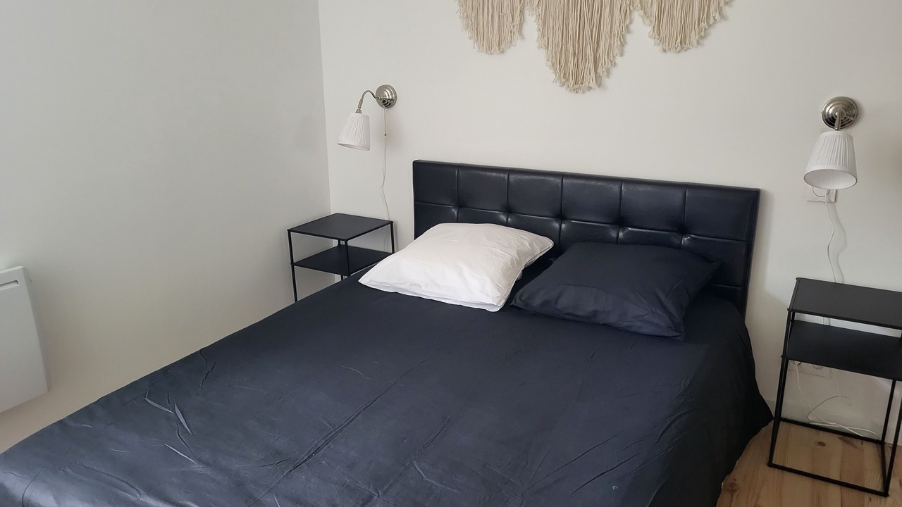 Photo of Bedroom in Carla-de-Roquefort