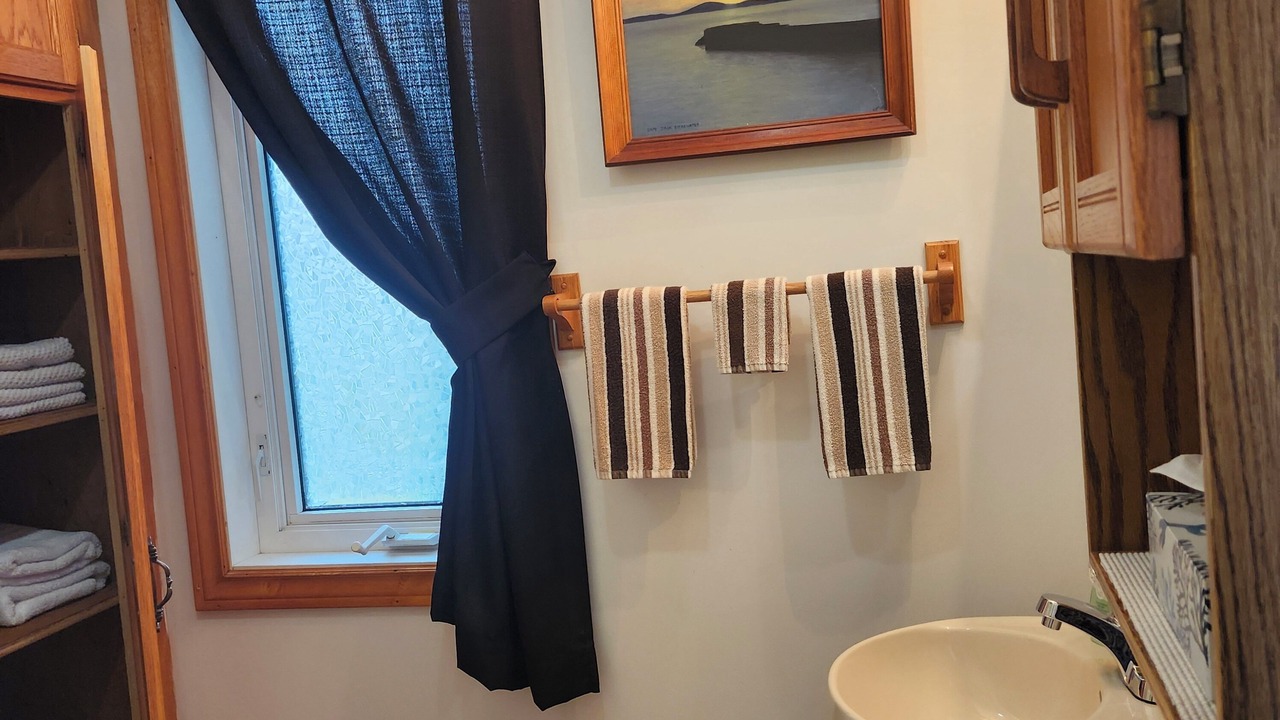 Photo of Bathroom in Marion Bridge