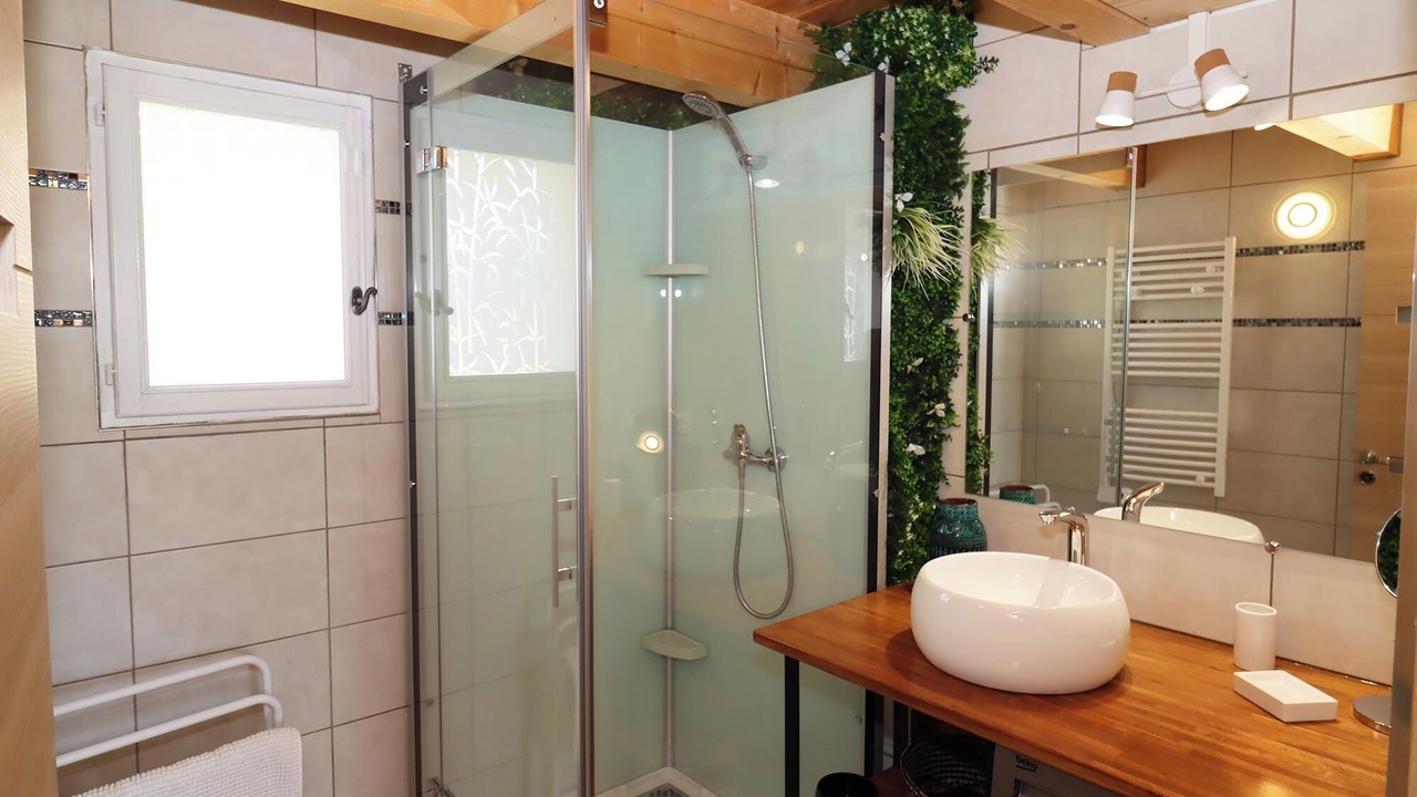 Photo of Bathroom in Banon
