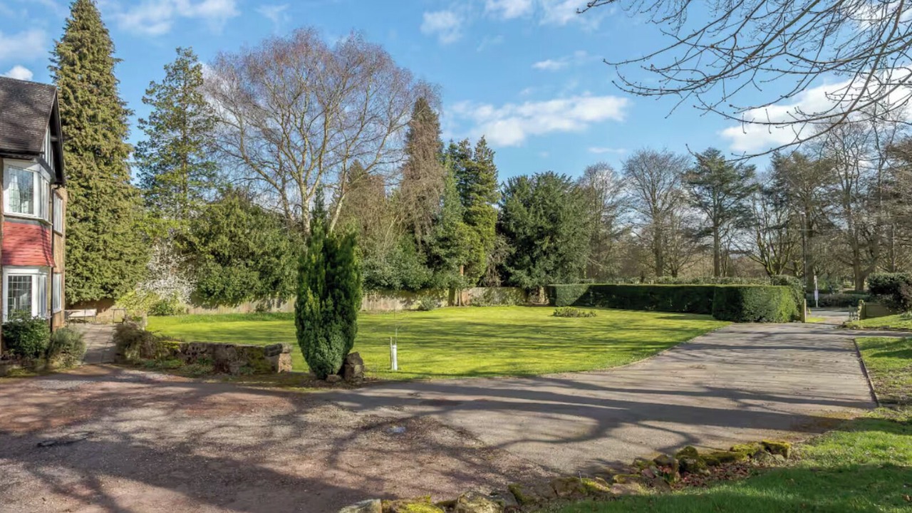 Photo of Outdoor in Coventry