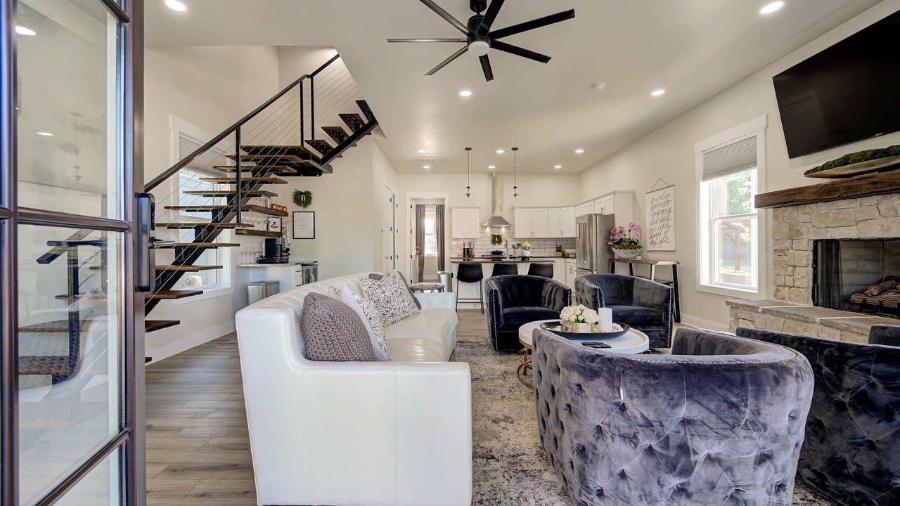 Photo of Livingroom in Vinita