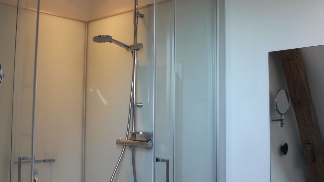Photo of Bathroom in Genneteil