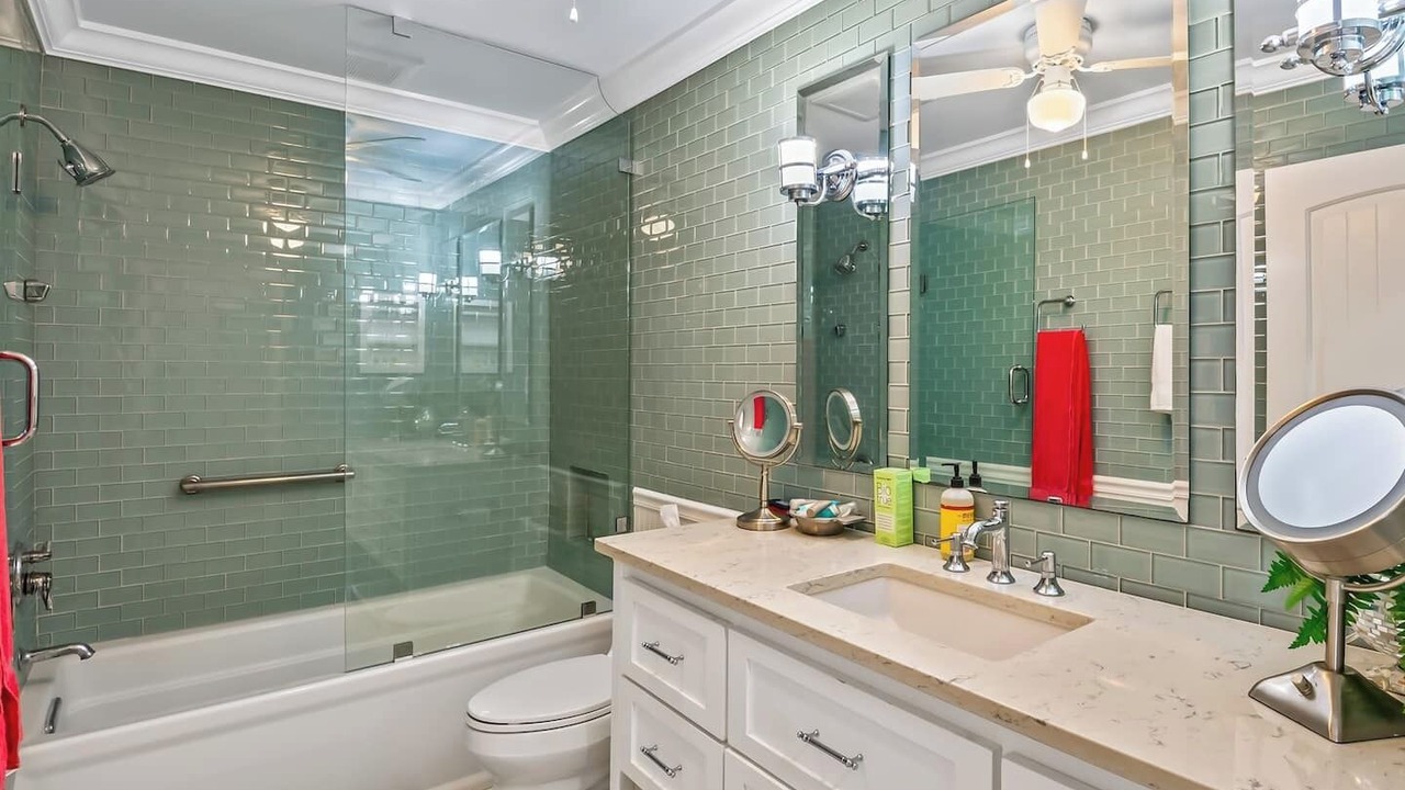 Photo of Bathroom in Crawfordville