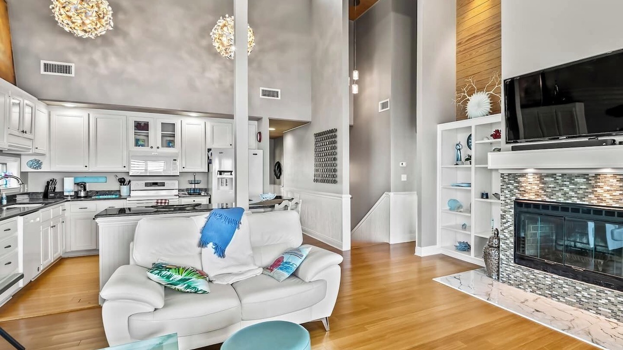 Photo of Livingroom in Crawfordville