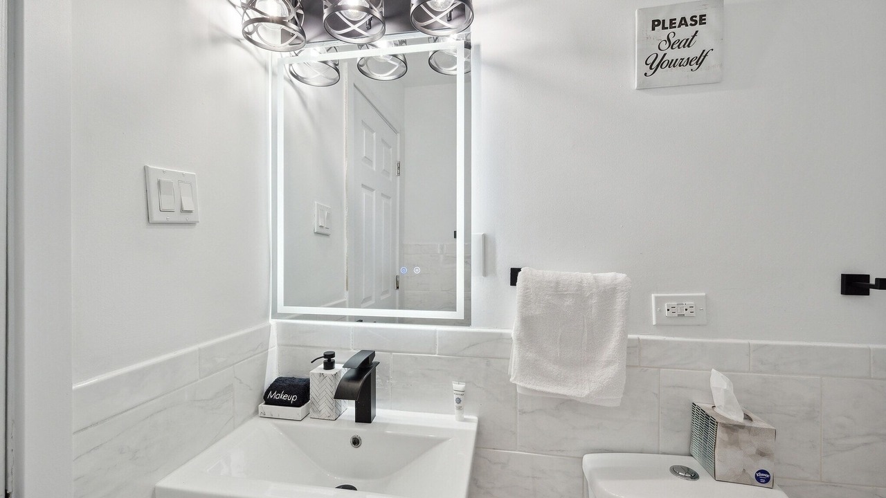 Photo of Bathroom in Glenview
