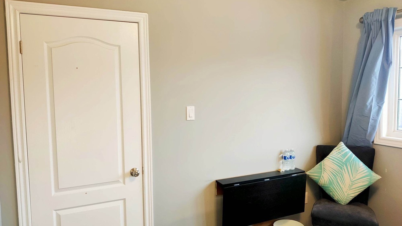 Photo of Bedroom in Newmarket